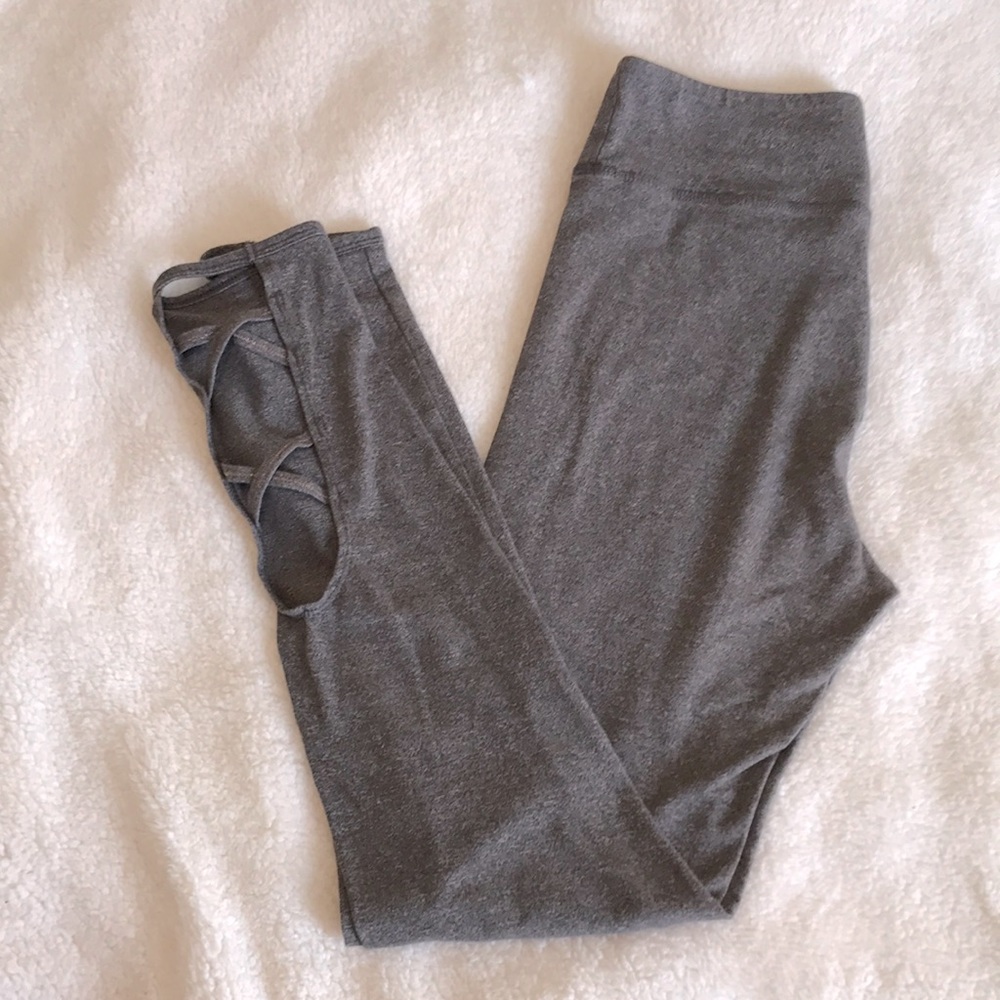 SO yoga high-rise legging